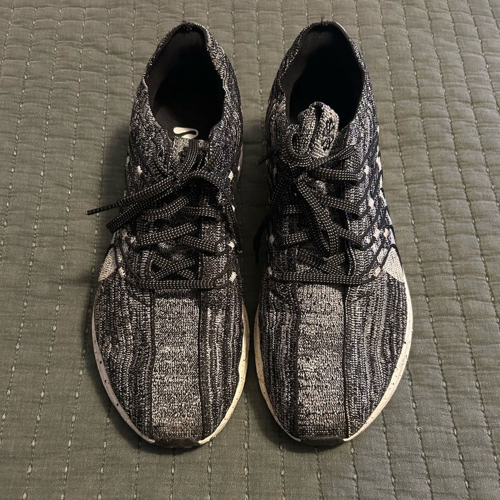 Women’s Size 11 Nike Running Shoes